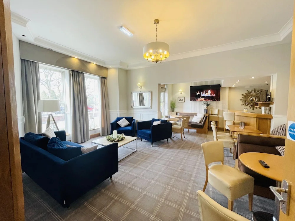 Westlynn Hotel & Apartments Free Parking Near Manchester Centre