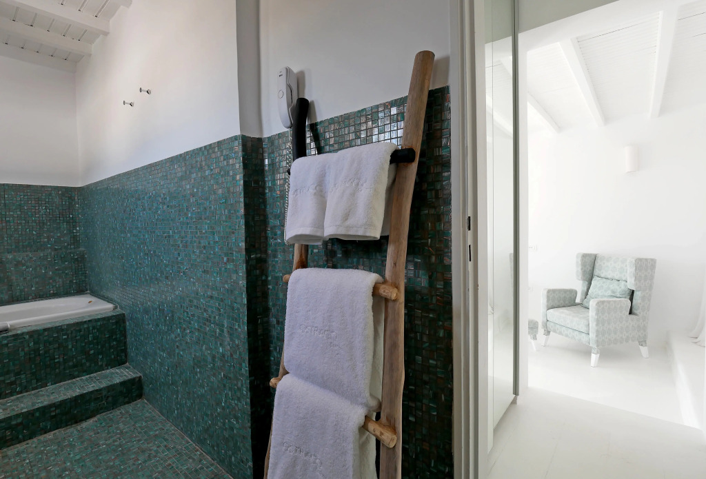 Ostraco Suites