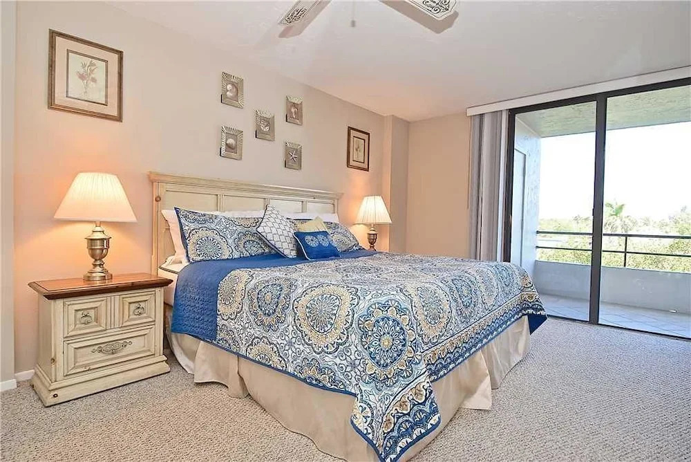 Siesta Chillin Anchorage 305 - Two Bedroom Condo
