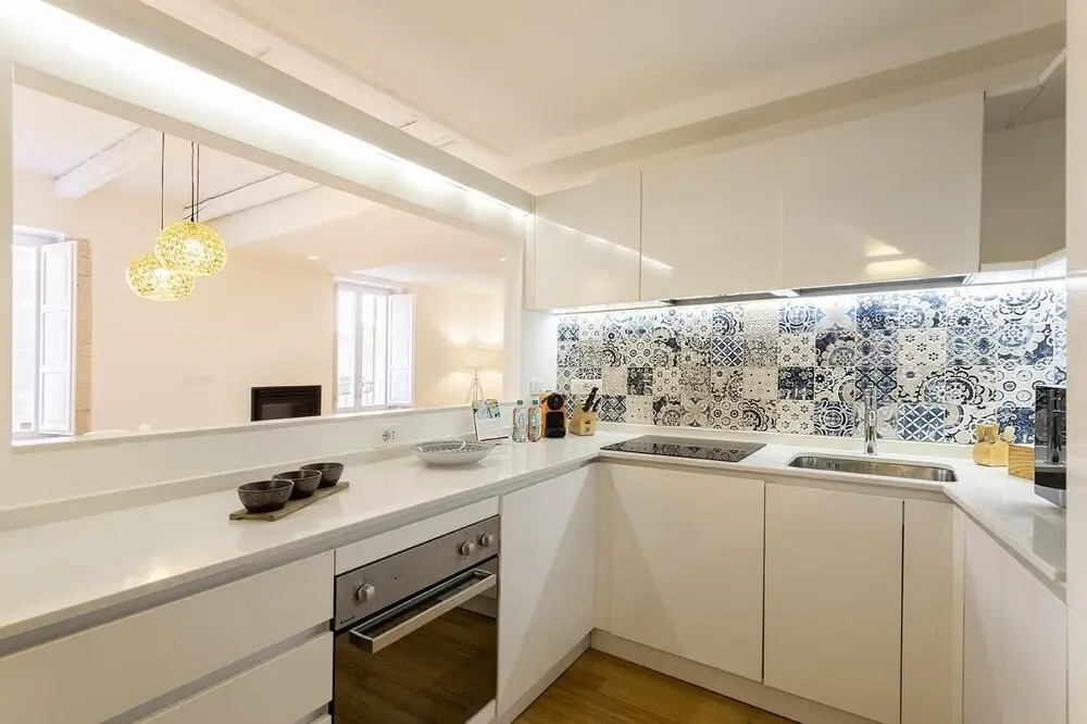 Mirror Apartment With Seaview Terrace