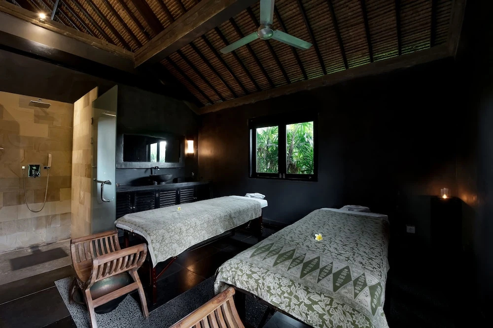 Villa Rumah Lotus