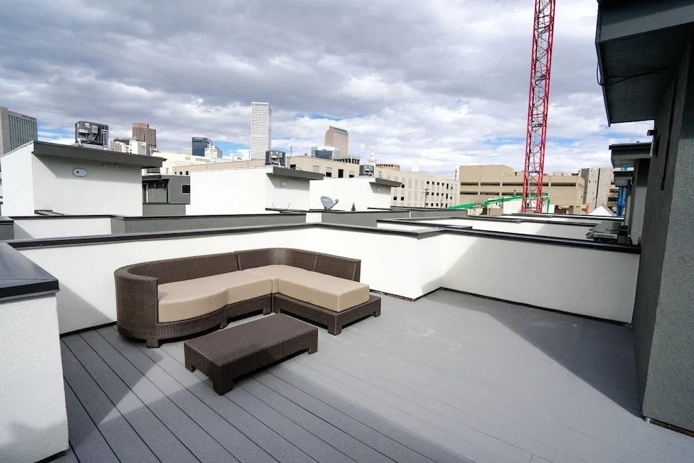 Classic City Condo Views From Golden Triangle