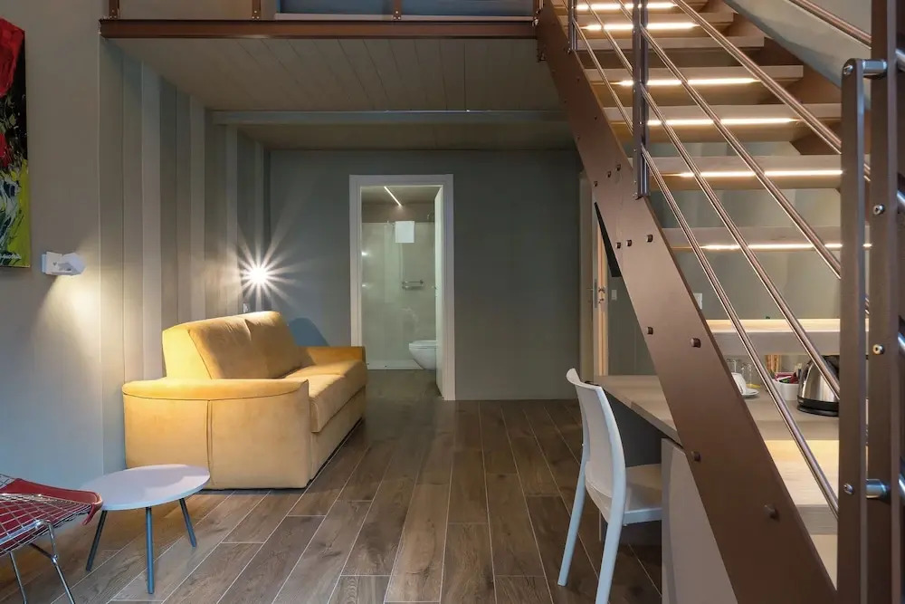 GOGO` Petit Hotel