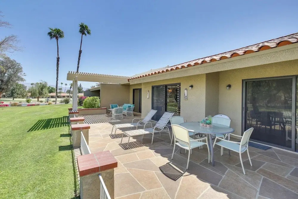 Golf Course View & Pool Access: Palm Desert Condo