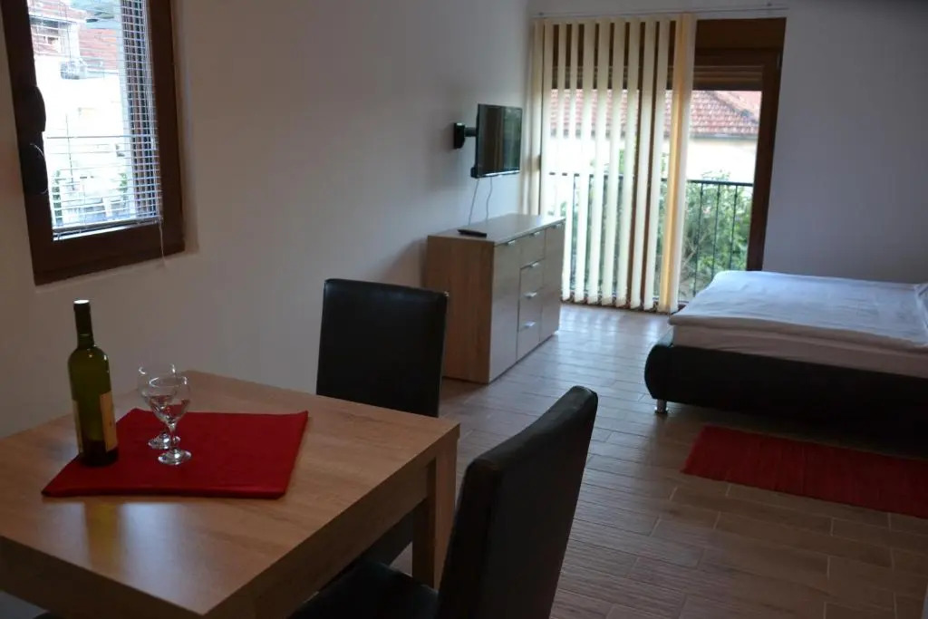 Apartments Porat