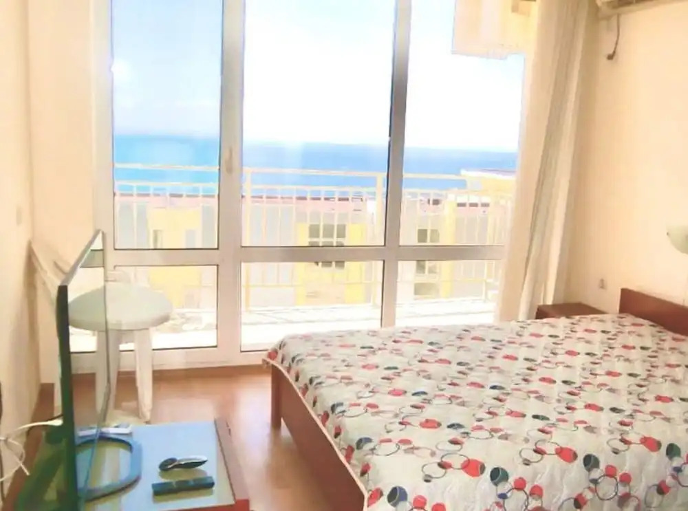 Beautiful 2-bed Apartment in Sveti Vlas