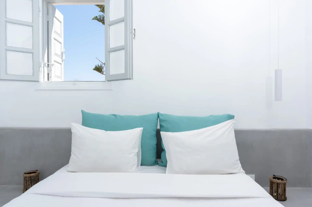 Nuvia Suites