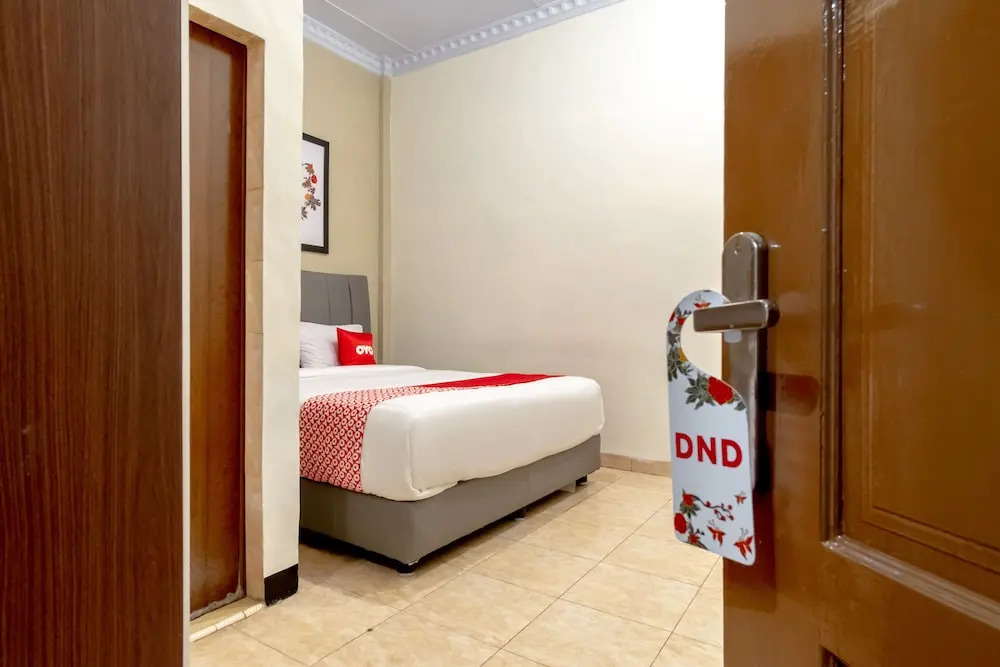 Yvel Homestay by OYO Rooms