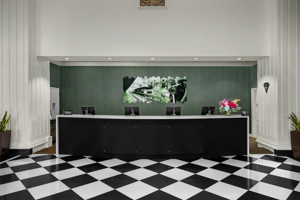 DoubleTree by Hilton Chicago OHare Airport-Rosemont