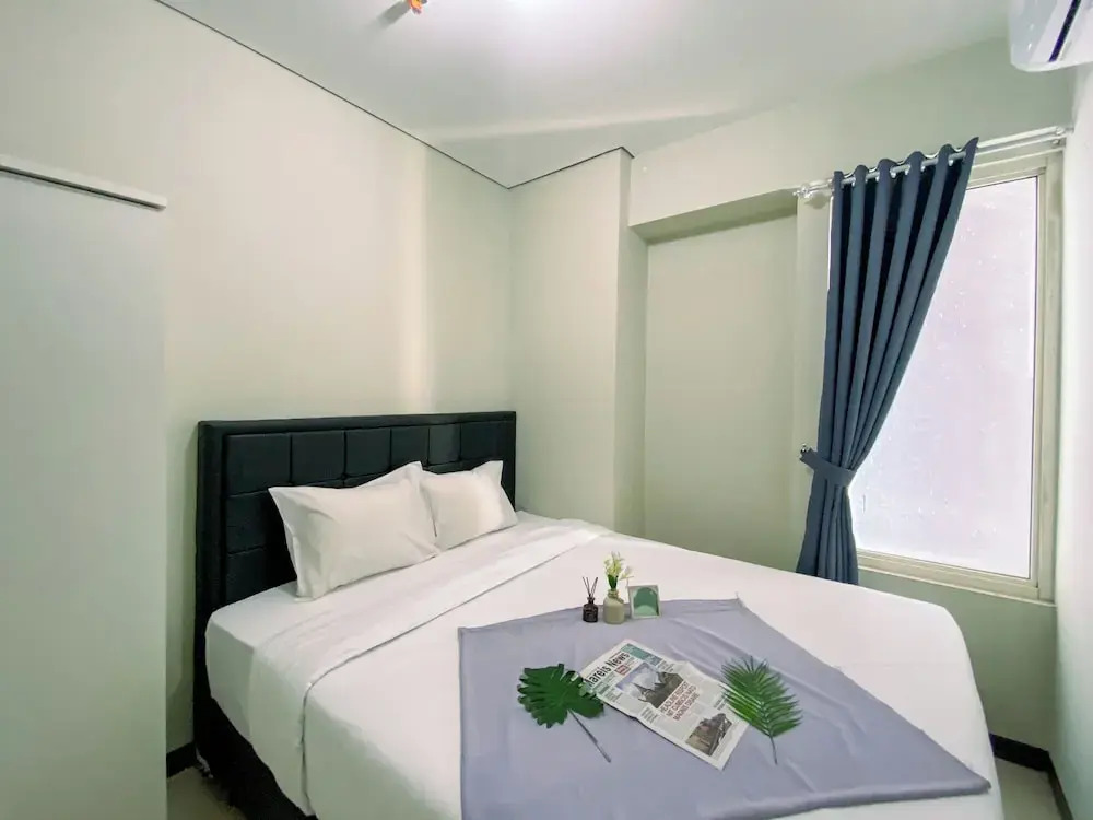 Good Designed and Homey 3BR Nifarro Park Apartment