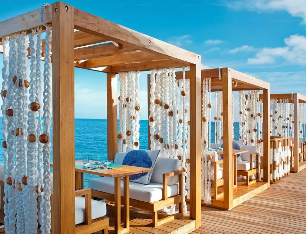 W Maldives