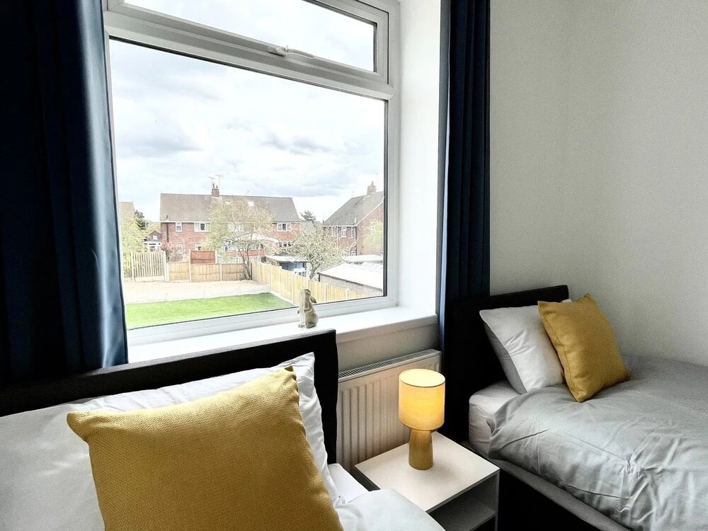 Worksop Newly Refurbished 3-bedroom House