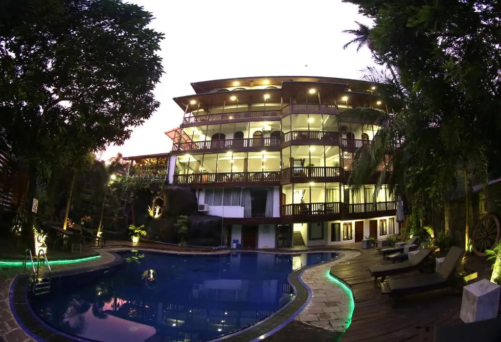Sizzle Sports Club