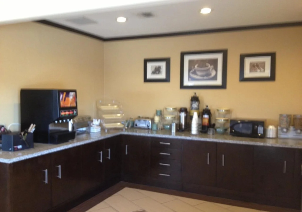 Rodeway Inn & Suites Corpus Christi Northwest