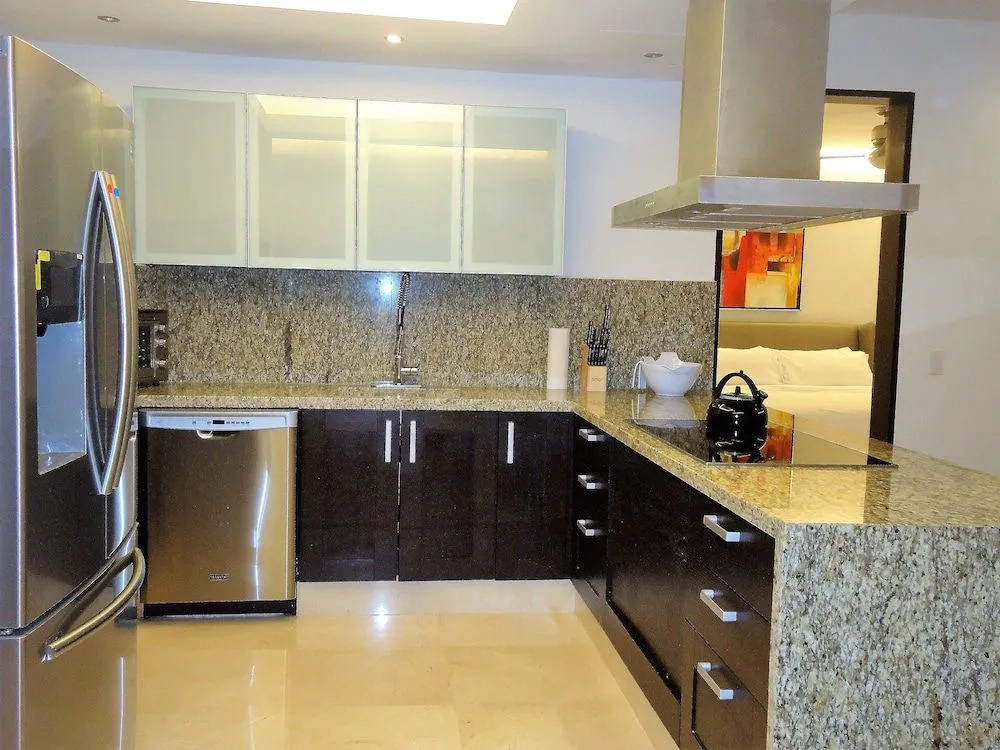 Tu Mirada al Mar Beachfront Tower & Spa (3 Bedroom Condos)