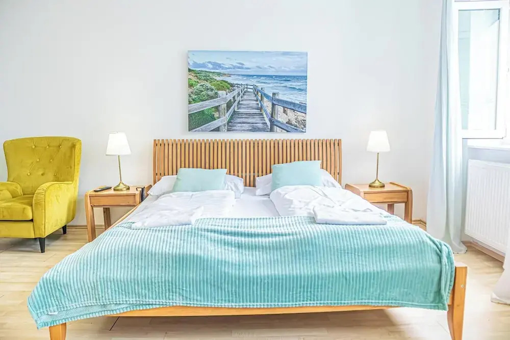 Budget 2BR Long Stay Near Matzleinsdorf