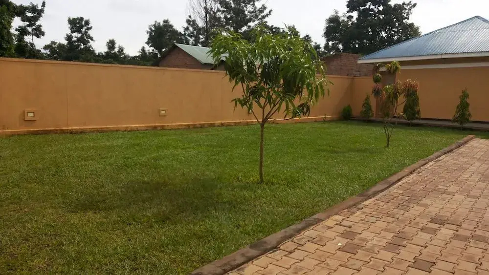Lira Tasha Hotel