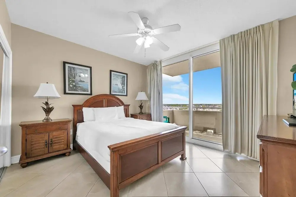 Majestic Beach Towers 2-801