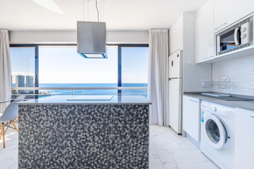 Torre Levante 22C in Benidorm