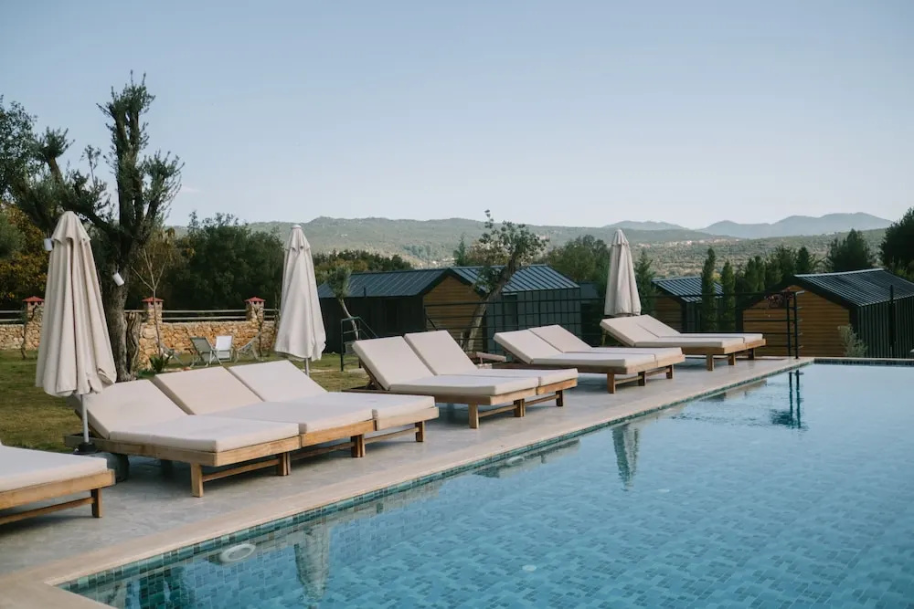 Kairos Hotel