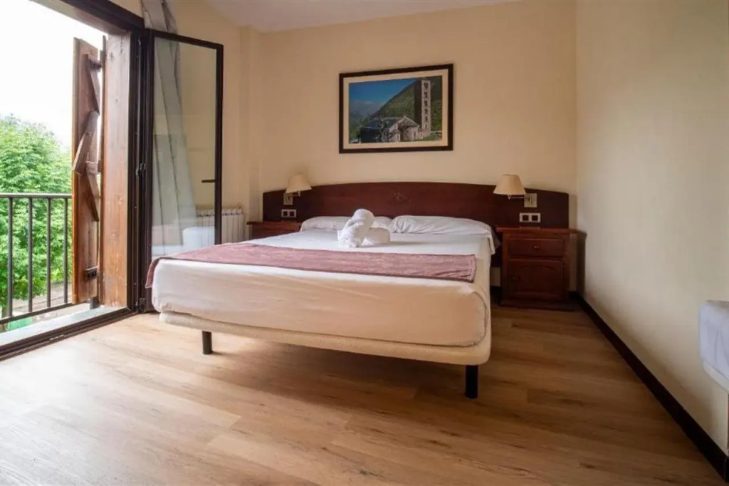 Hotel Romànic