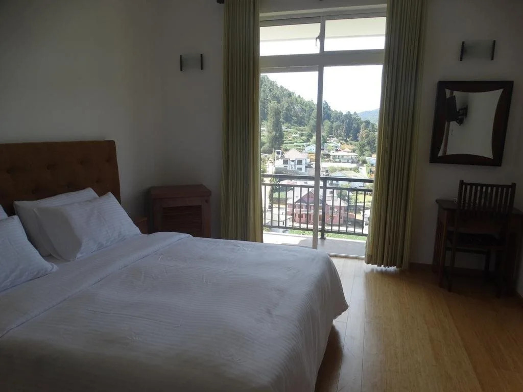 Hotel Silver Dew
