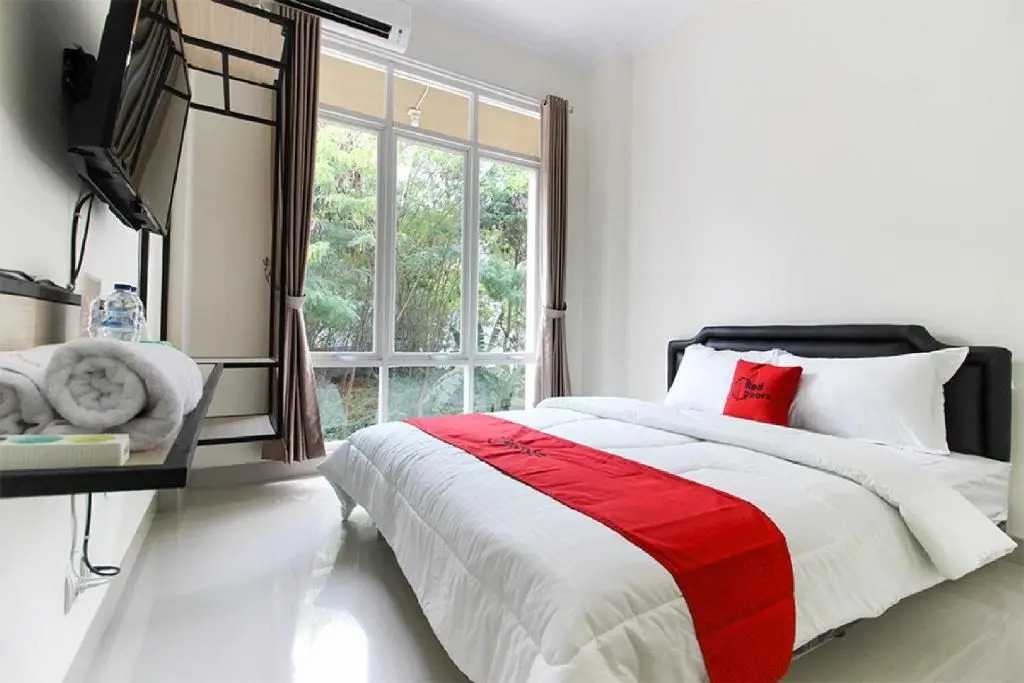 RedDoorz near Jogja City Mall 3