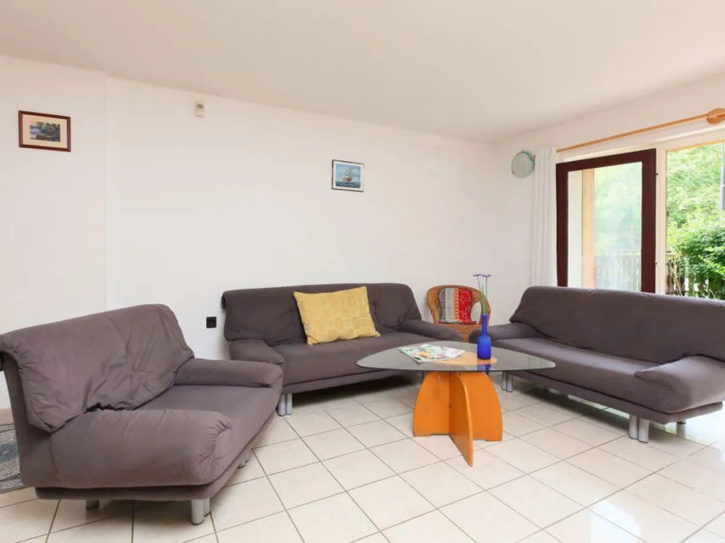 Holiday Home Violetta by Interhome