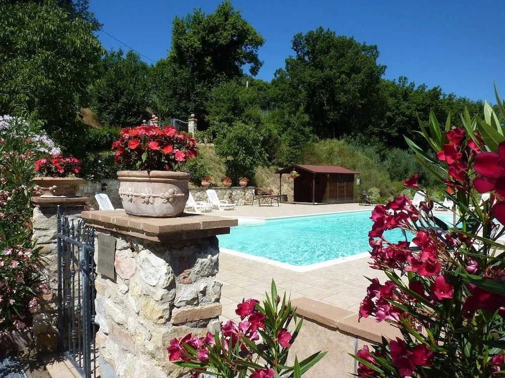 Genius Loci Country Inn