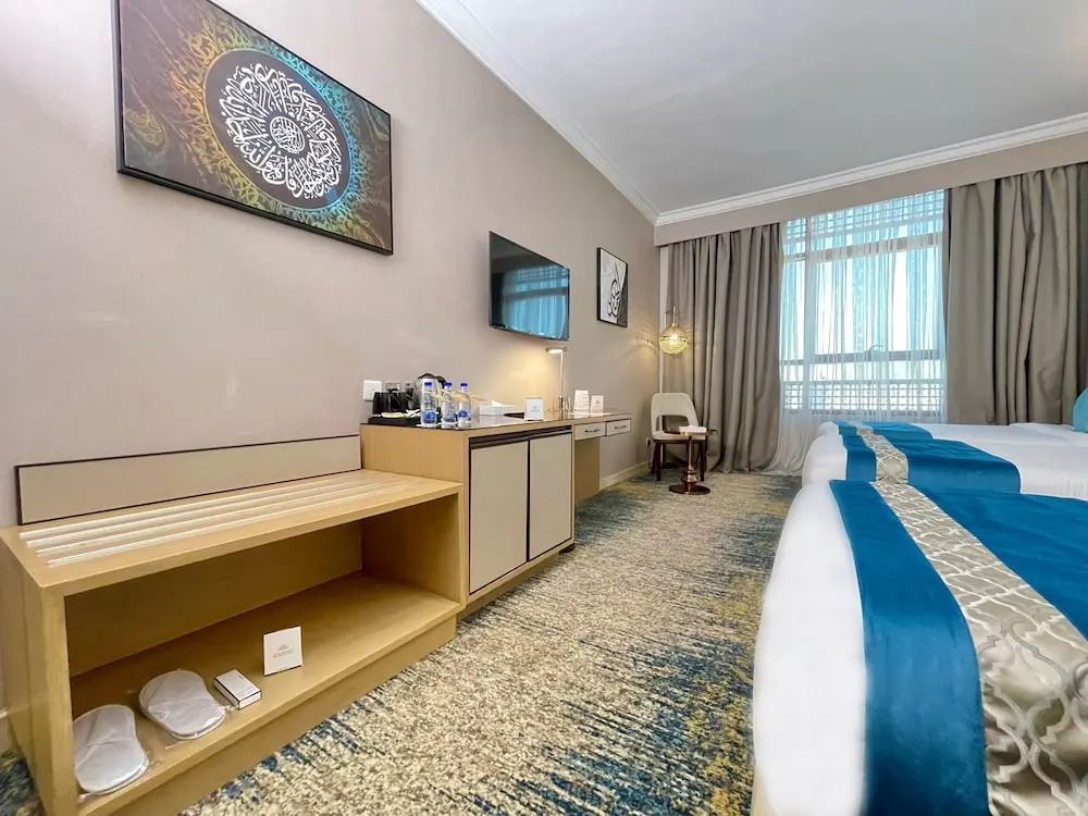 Waqf Othman Bin Affan Hotel