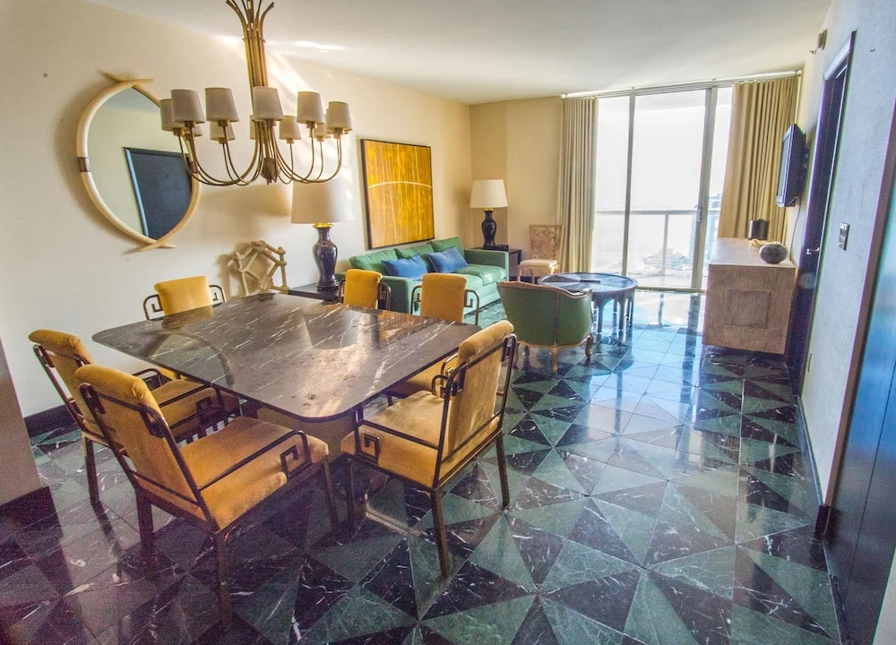 Brickell City Suites by YouRent