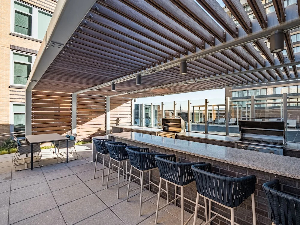 Global Luxury Suites Crystal City