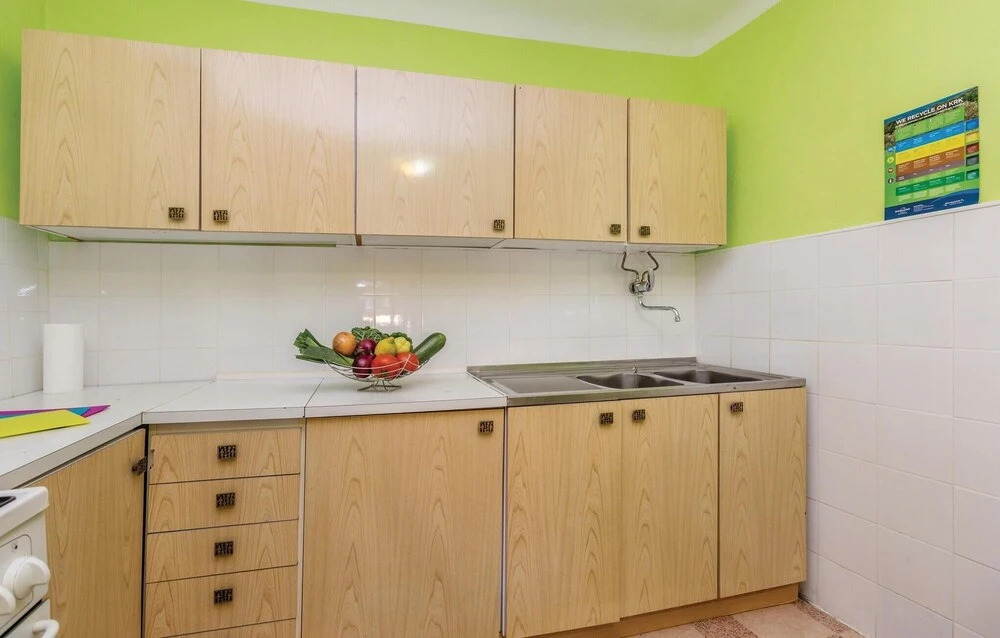 Stunning Home in Omisalj With Wifi and 4 Bedrooms