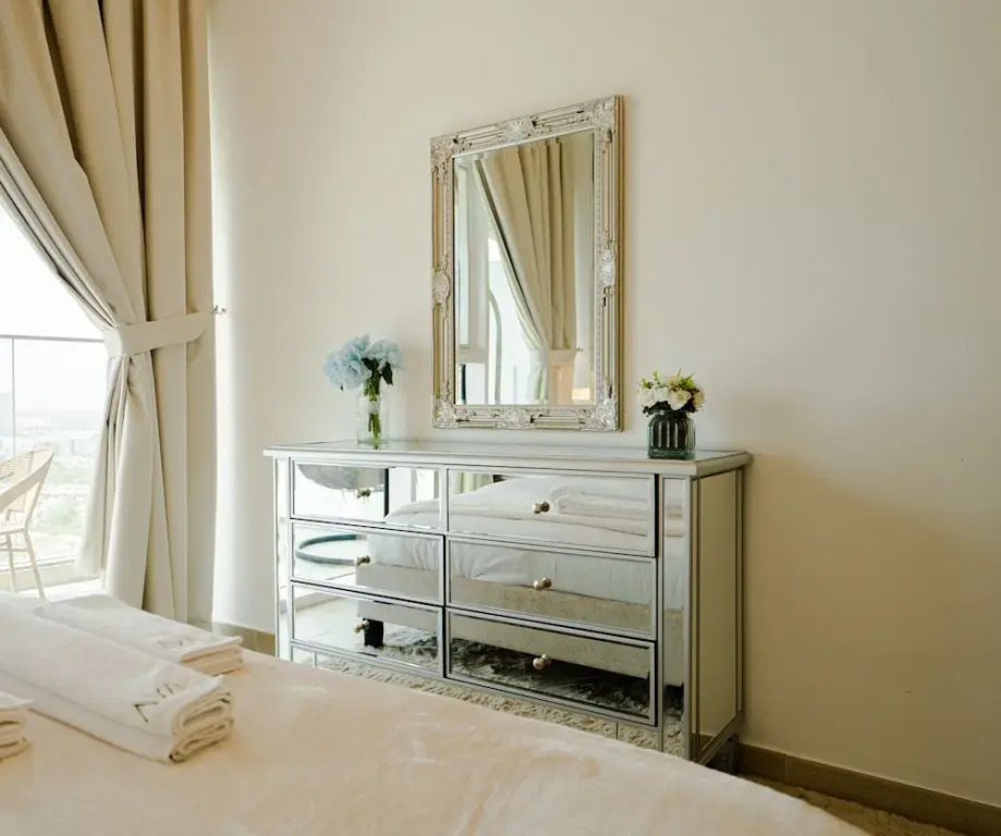 Aya - Elegant 1BR Retreat In The Heart Of JVC