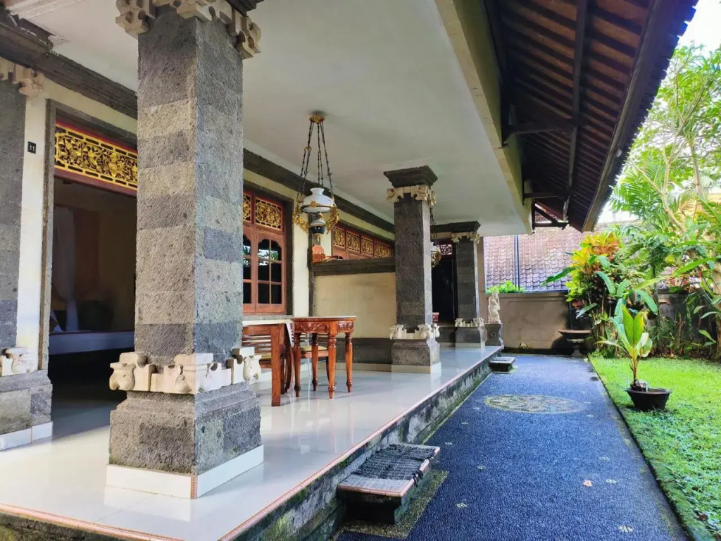 Warji House 2 Bisma