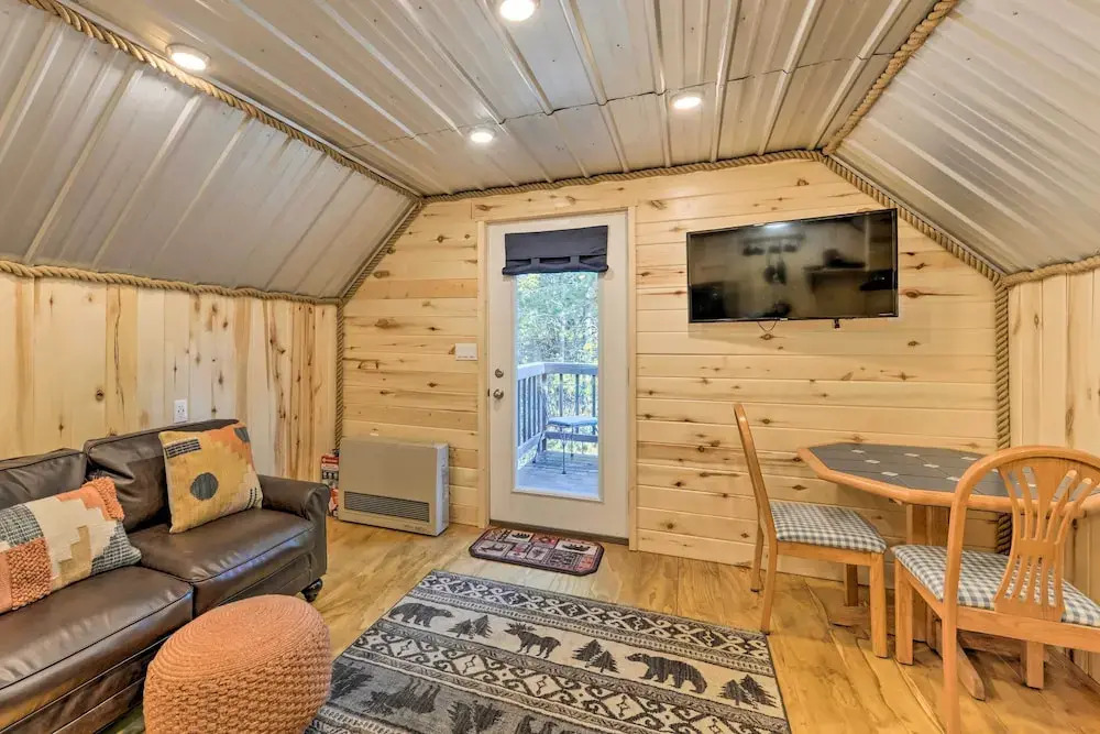 A-frame Mtn Cabin ~ 35 Mi to Yellowstone NP!