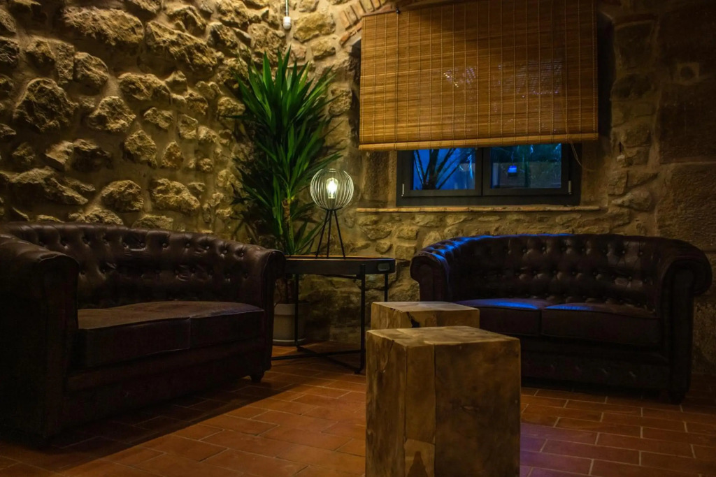 La Casa Del Miracle