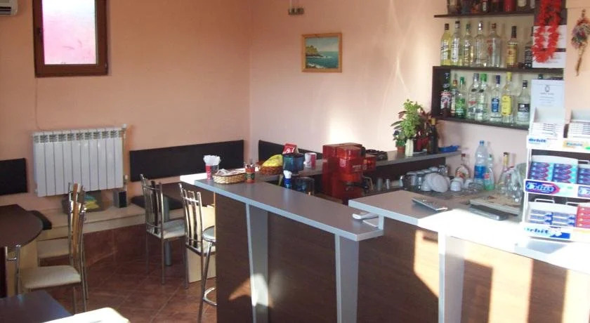 Guest House Dinev