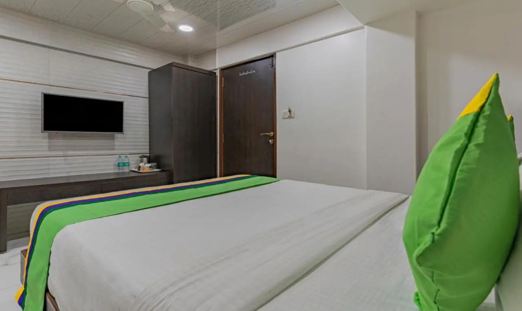 Treebo Atithi Inn Malad