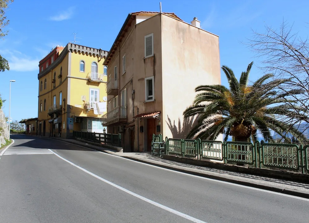 Casa Athena