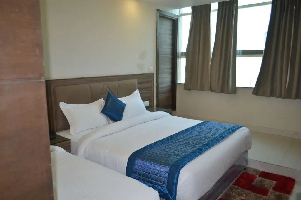 Hotel O Merry Gold