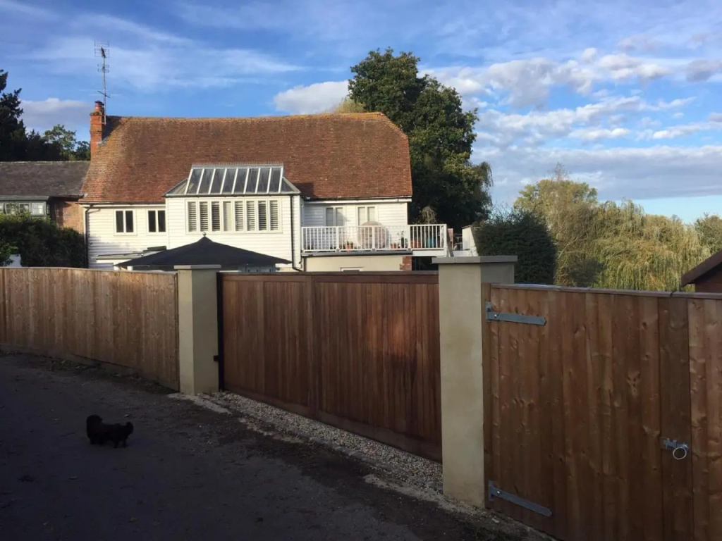 Thames Edge Rooms