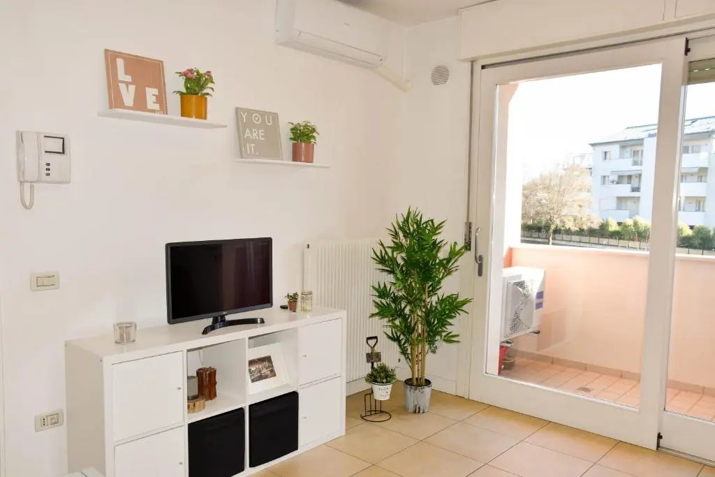 Apartment with free parking near the center