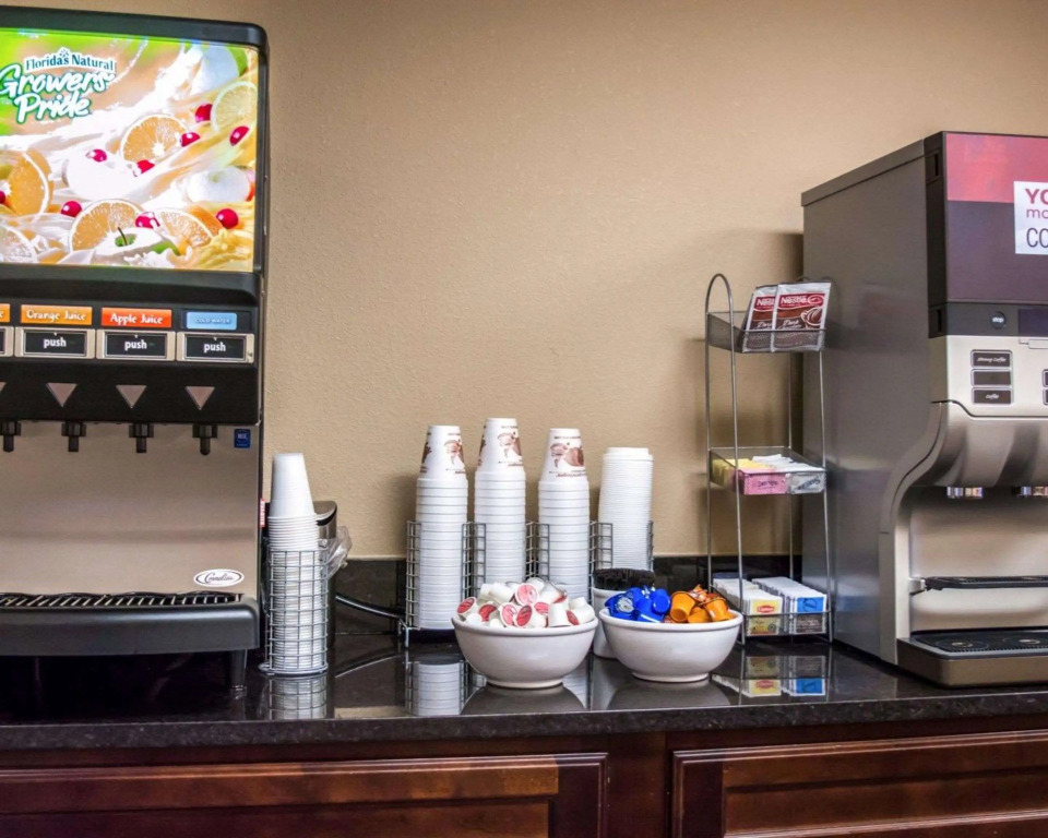 Comfort Suites Clearwater - Dunedin