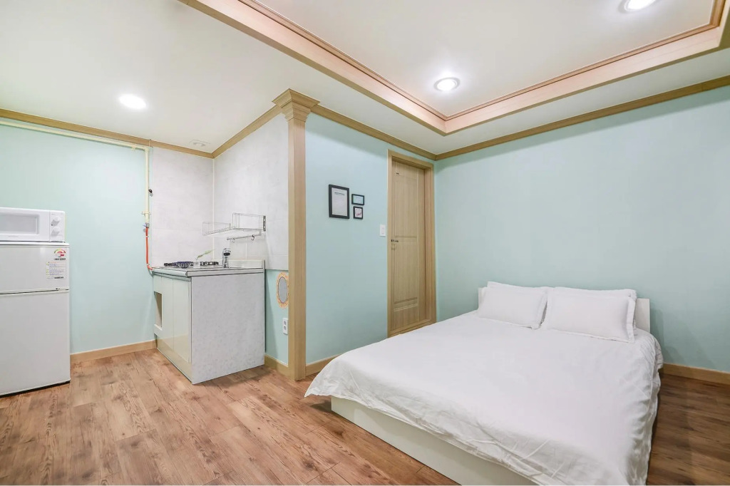 Sokcho Dderak Pension