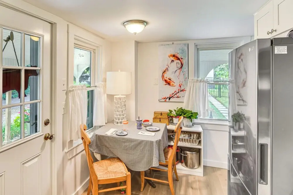 Private Heated Pool: Family Cottage in Plymouth!