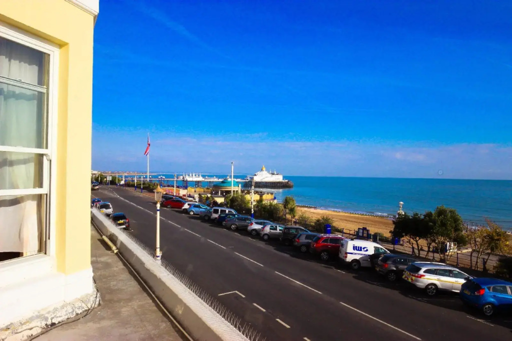 Diamond Hotel