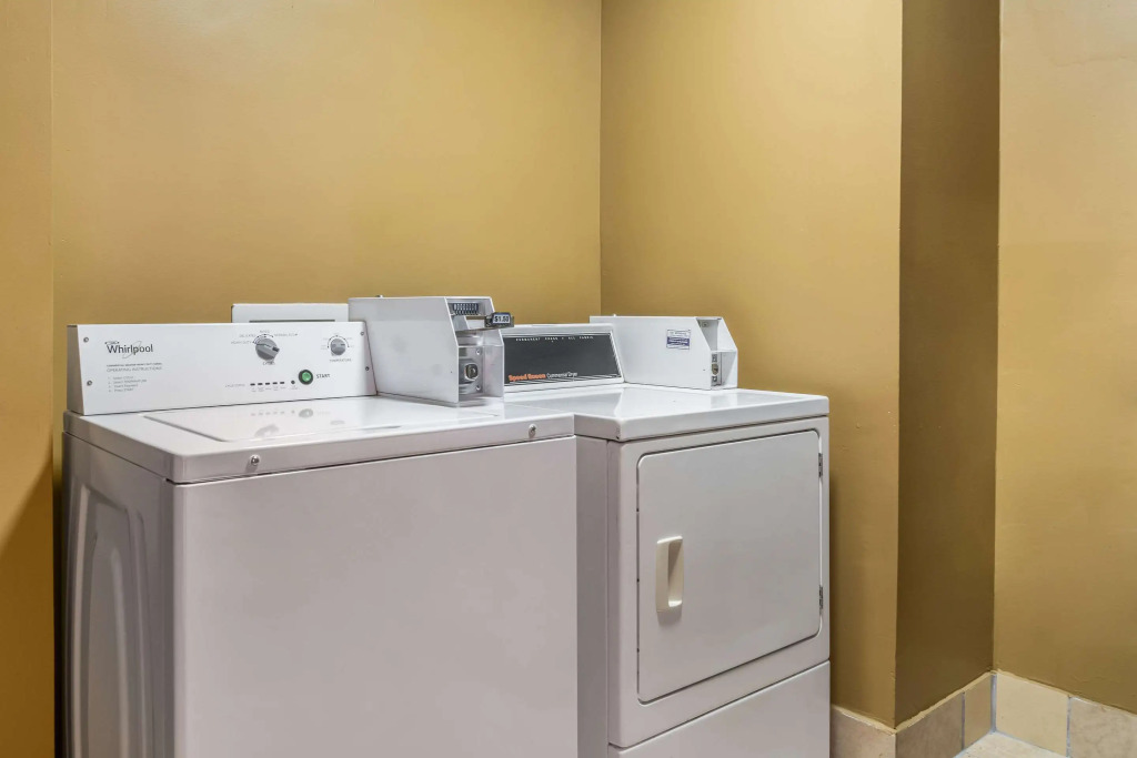 Quality Inn I-74 Batesville