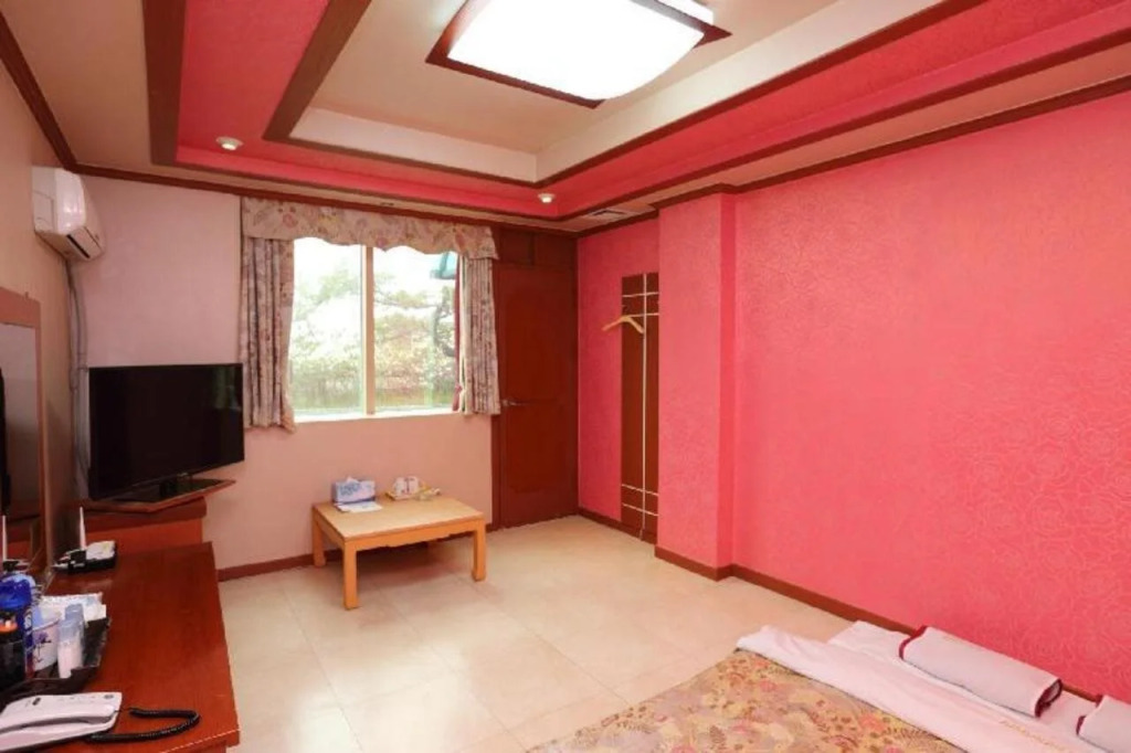 Jumunjin Hotel