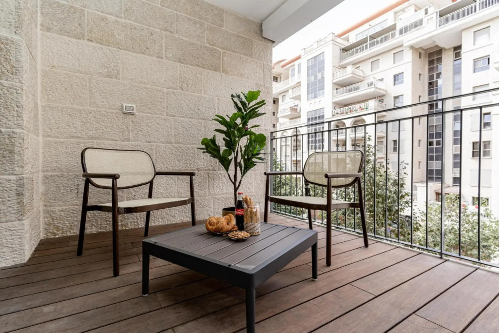 Central and Luxury New 2BR&2Bth - Private Parking
